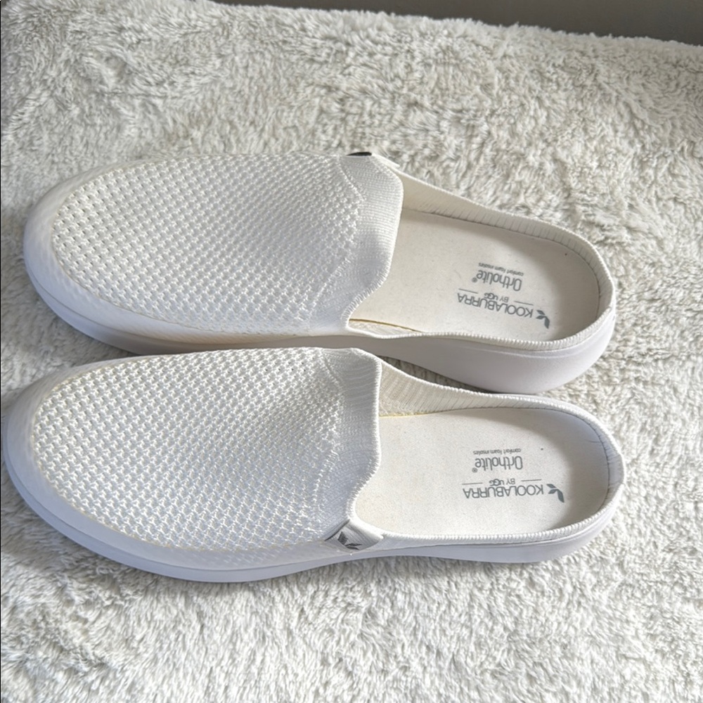 Koolaburra White Slip-On mule NWOT - Picture 4 of 5